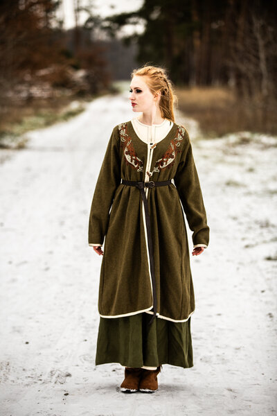 Caftan viking Skadi, vert olive - Celtic Webmerchant