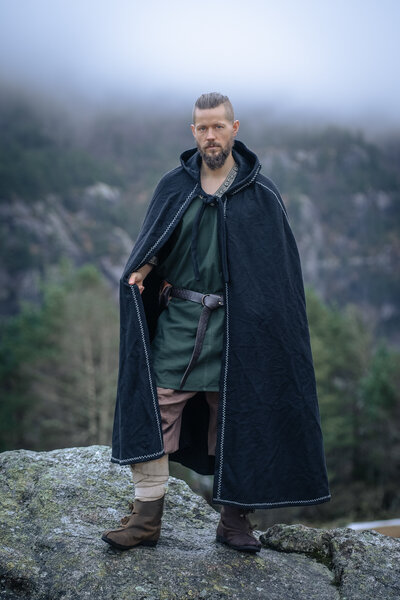 Manteau Valdemar, noir - Celtic Webmerchant