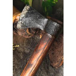 Viking kaster øks - Celtic Webmerchant