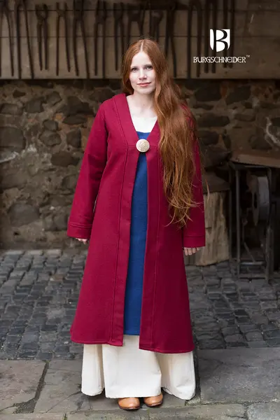 Birkamantel Aslaug, wol, rood - Celtic Webmerchant