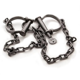 grilletes para las piernas - Celtic Webmerchant