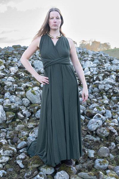 Gudindekjole Aphrodite, naturgrøn - Celtic Webmerchant