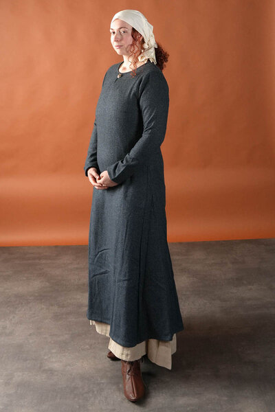 Robe viking Sigrun, tissage diamant - Celtic Webmerchant