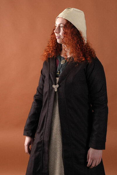 Birka cloak Aslaug wool, brown - Celtic Webmerchant