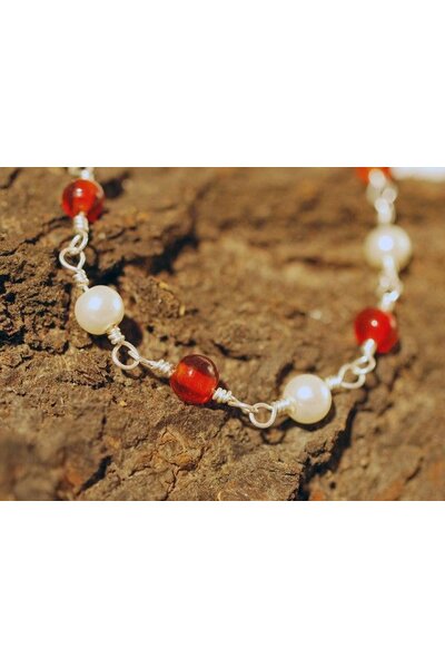 collana romana con pietre rosse - Celtic Webmerchant