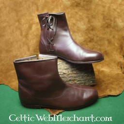 14de century boots - Celtic Webmerchant