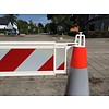 Telescopic barrier with end hooks 100-180 cm - yellow/black