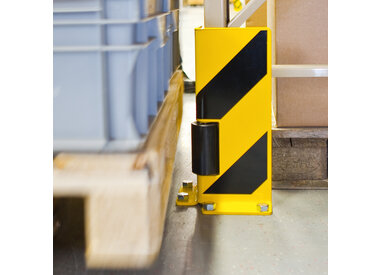BLACK BULL Pallet Racking Protector with Guide Roller