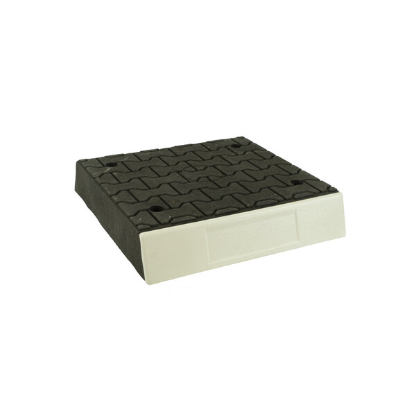  Modular traffic island black center element