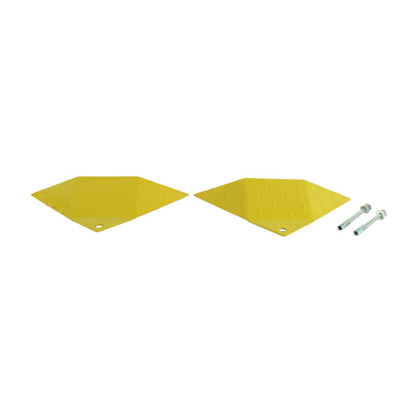  End piece traffic speed bump with teeth for one-way traffic