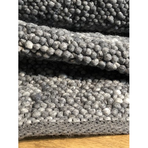 Tisca Tisca handwoven carpet | Olbia/Orlando KARIBU