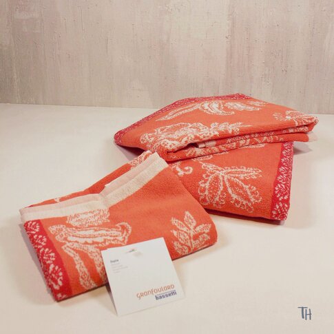 Bassetti  Terry cloth towels for the bathroom | CHIAIA R1 red