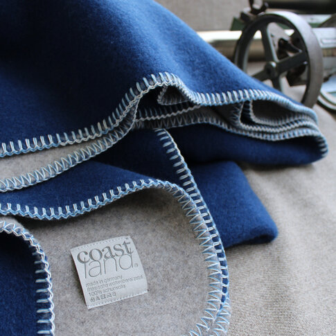 coastland  Wolldecke - BlueTidyGrey | friesisch blau- licht grau  | 150/200 cm