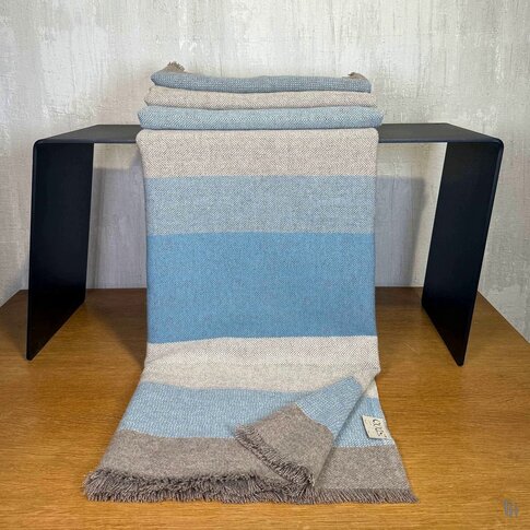 coastland  Wolldecke - FreeFlowMind |  horizont-lichtblau | 145/200 cm