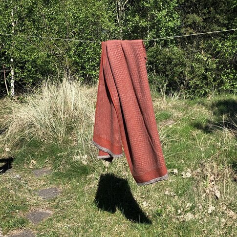 coastland  Wool blanket - BaseGreyGrid | brick red-wattle gray | 145/200 cm  - Copy