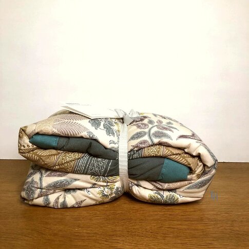 Bassetti  Plaid | VARIGOTTI  V1 salbeigrün  | 135/190 cm