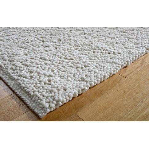 Tisca Tisca handwoven carpet | Olbia/Orlando KARIBU