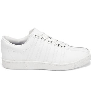 K-Swiss tennis shoes