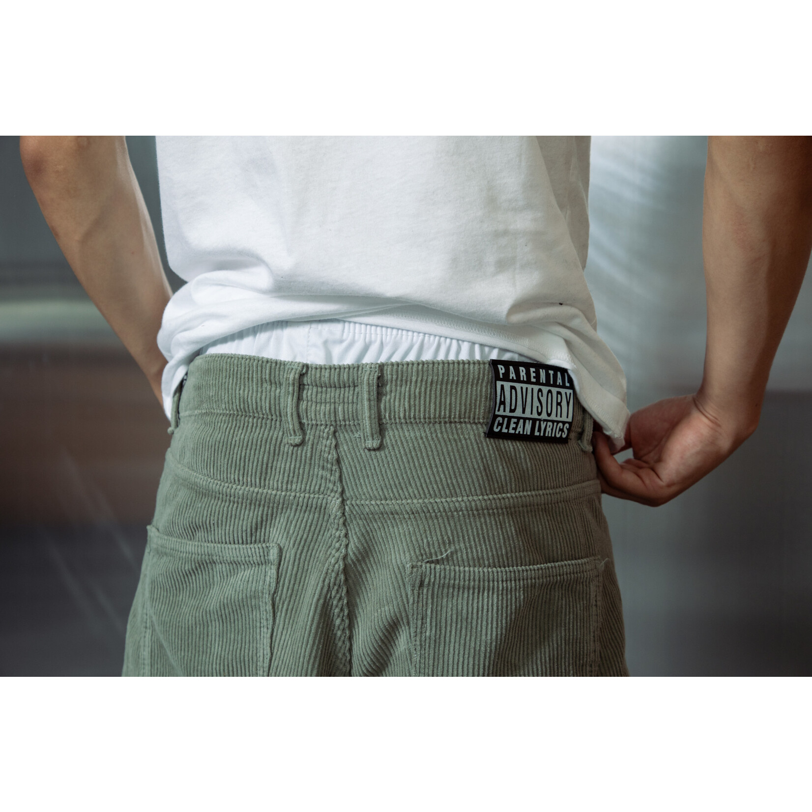 KEEP IT CLEAN KEEP IT CLEAN LOOSE PANTS - CORD MINT GREY