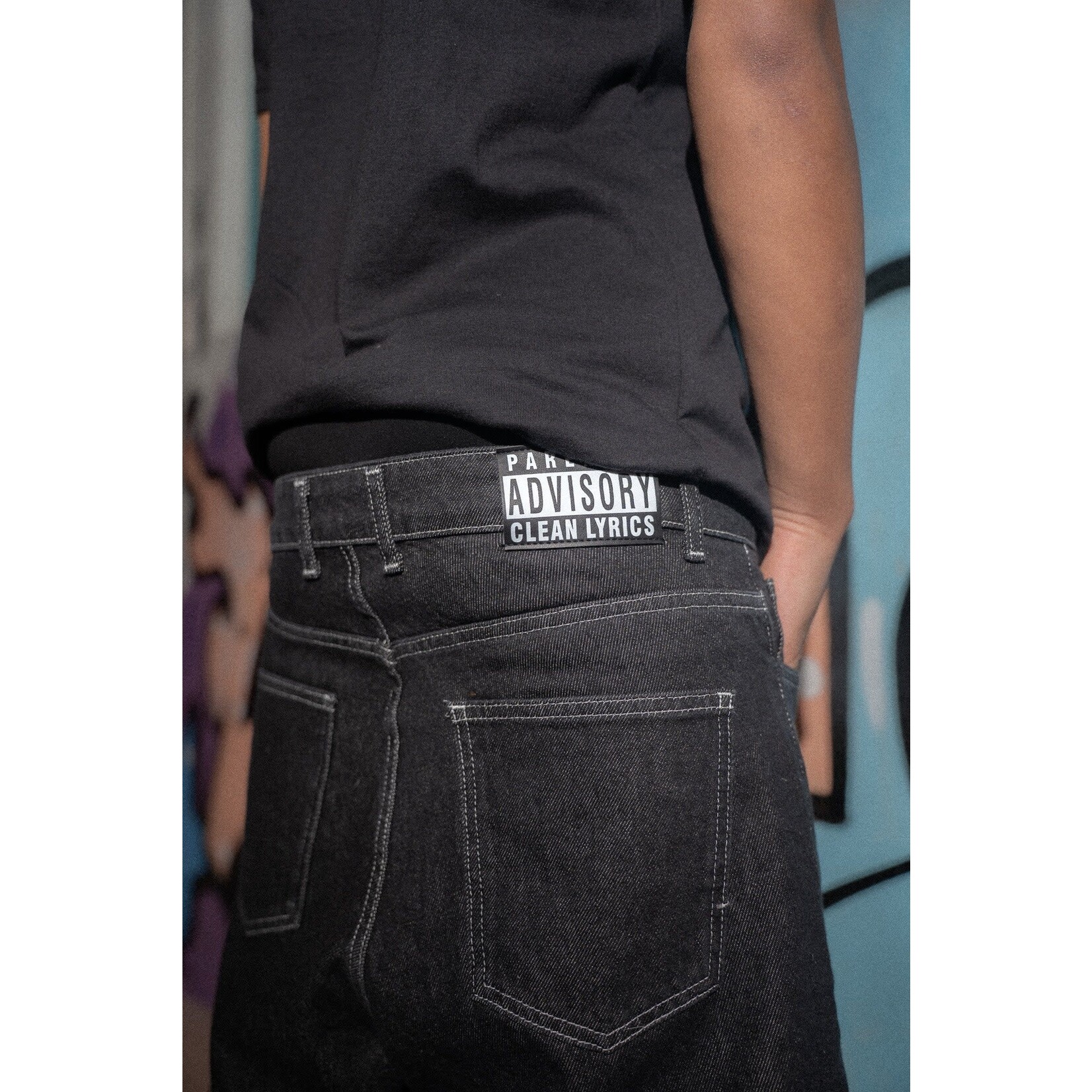 KEEP IT CLEAN KEEP IT CLEAN LOOSE SHORT - BLACK WASHED