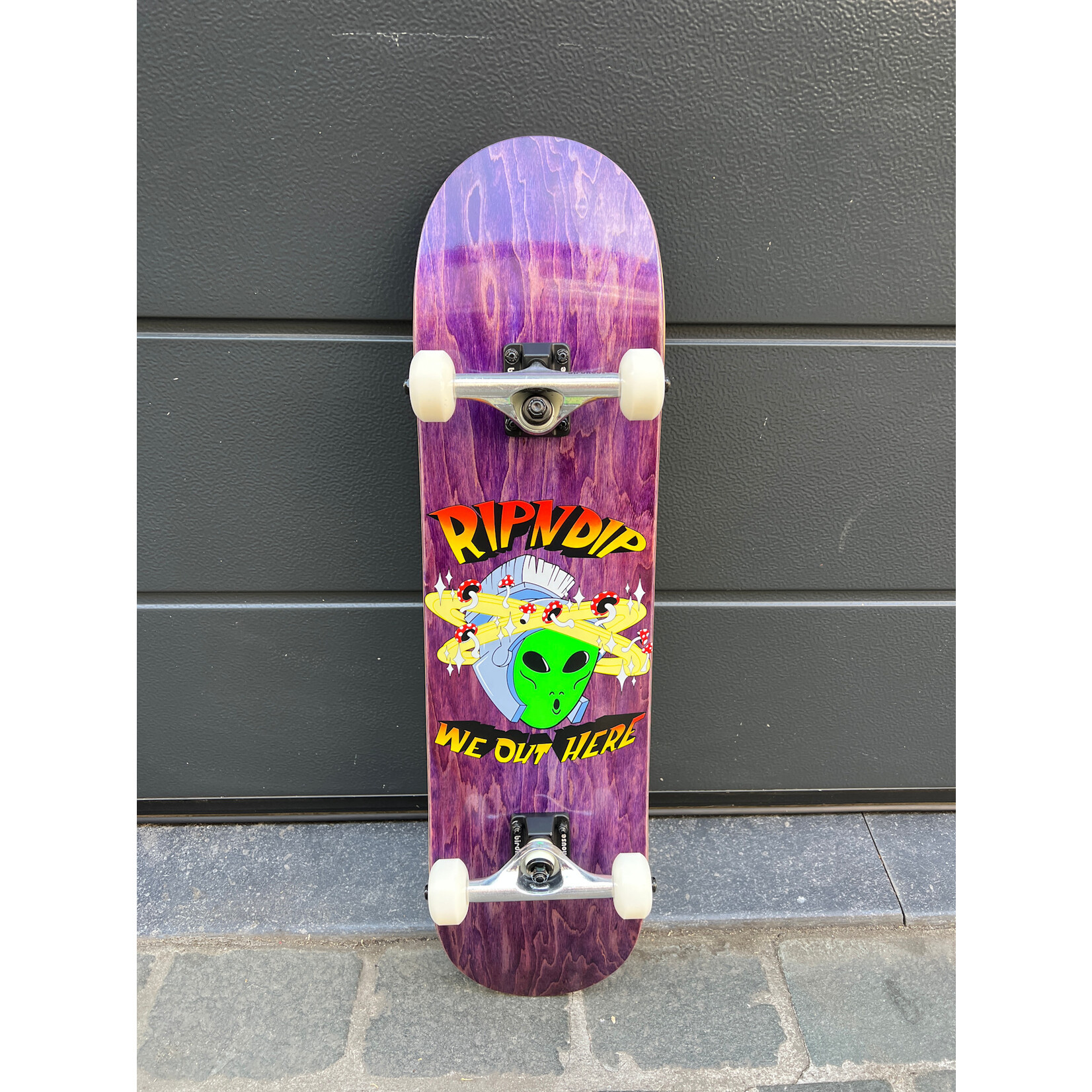 RIPNDIP RipnDip - Complete skateboard - OO this world 8.0