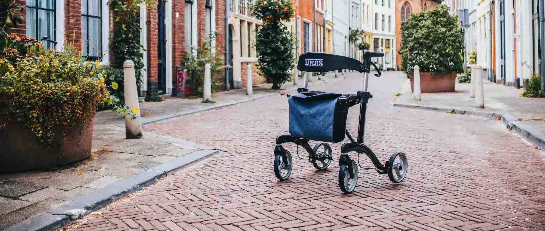 Gezond Oud Worden? →  Een rollator helpt met voldoende bewegen!