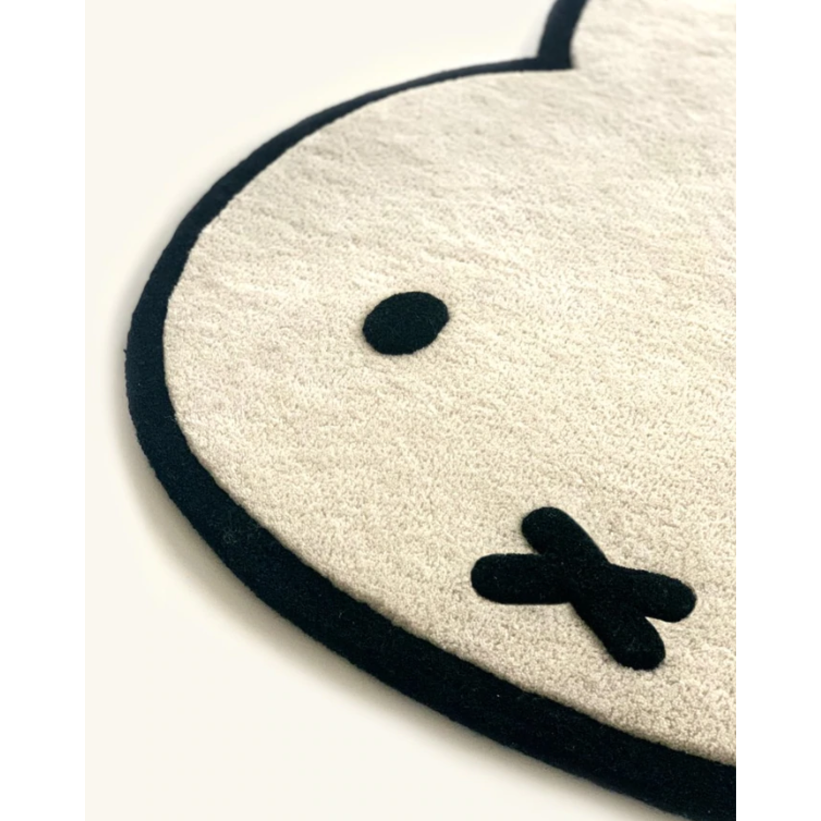 Miffy rug