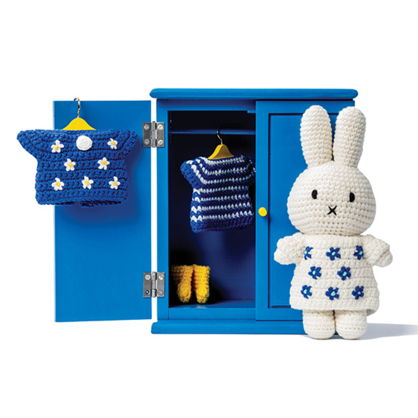 JUDPROMO wardrobe for miffy, melanie & boris handmade + 4 clothes hangers