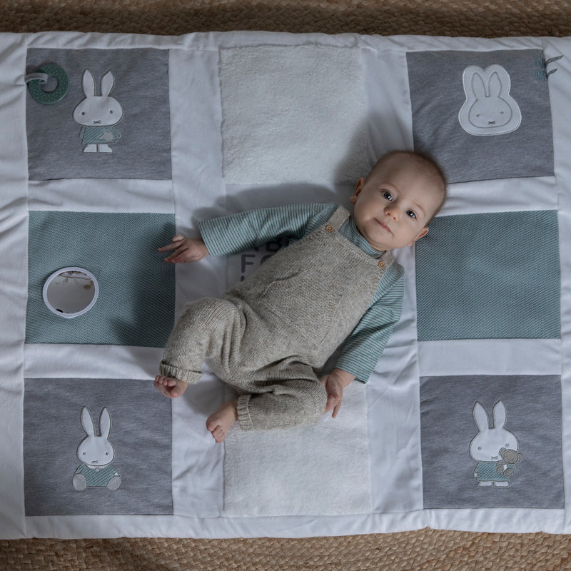 Miffy green knit Play mat