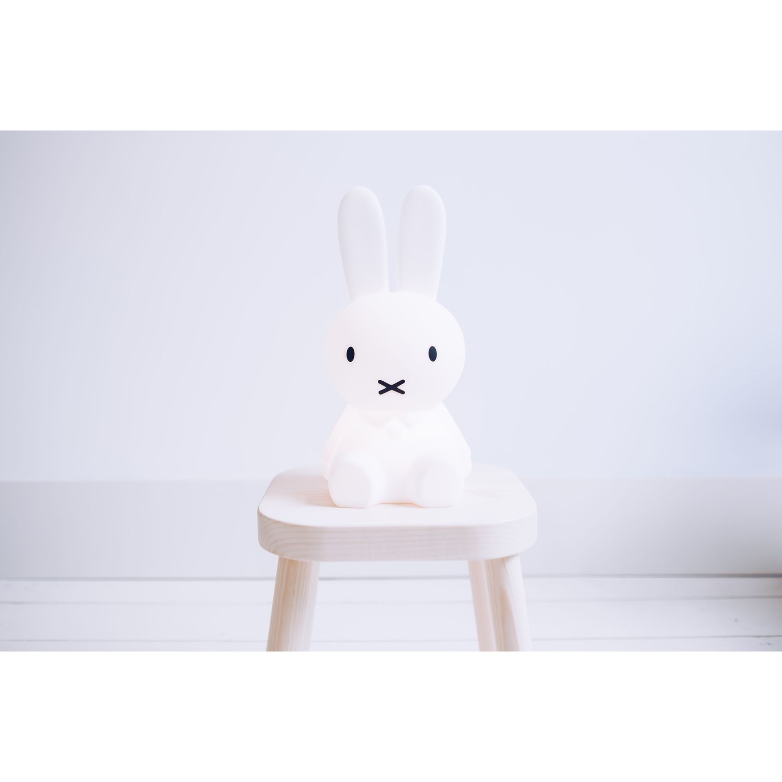 First light miffy