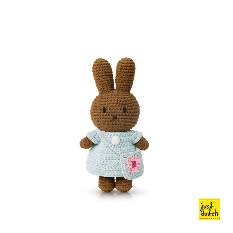 nina handmade en haar mint jurk + bloementasje