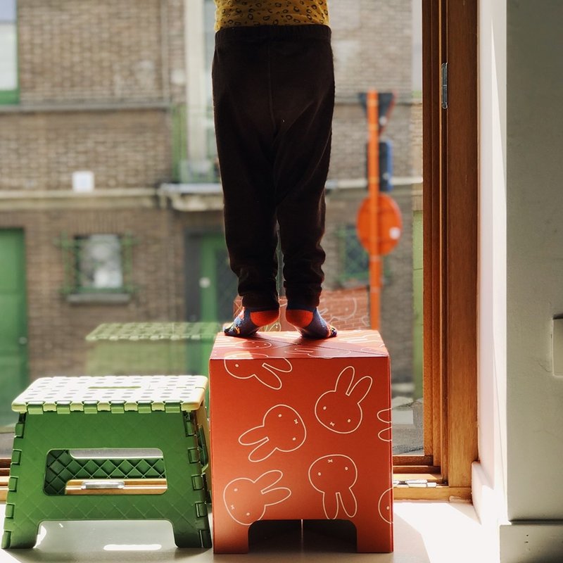 Stool Cardboard - Miffy - red