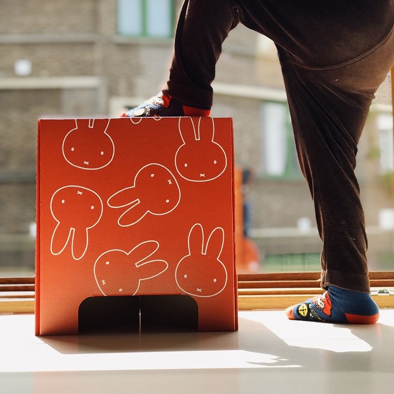 Stool Cardboard - Miffy - red