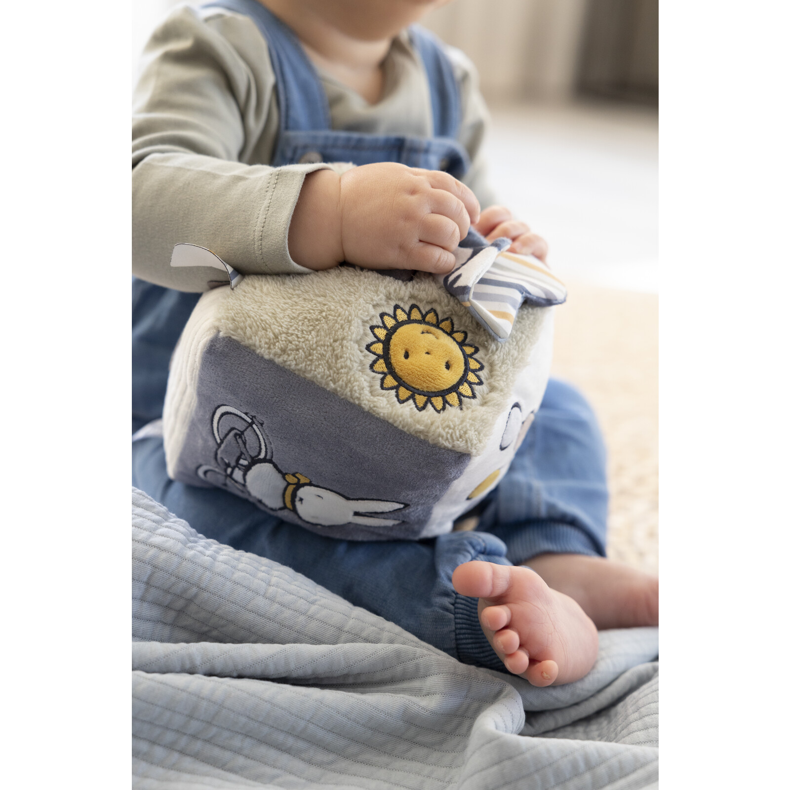 Nijntje Kubus Fluffy green