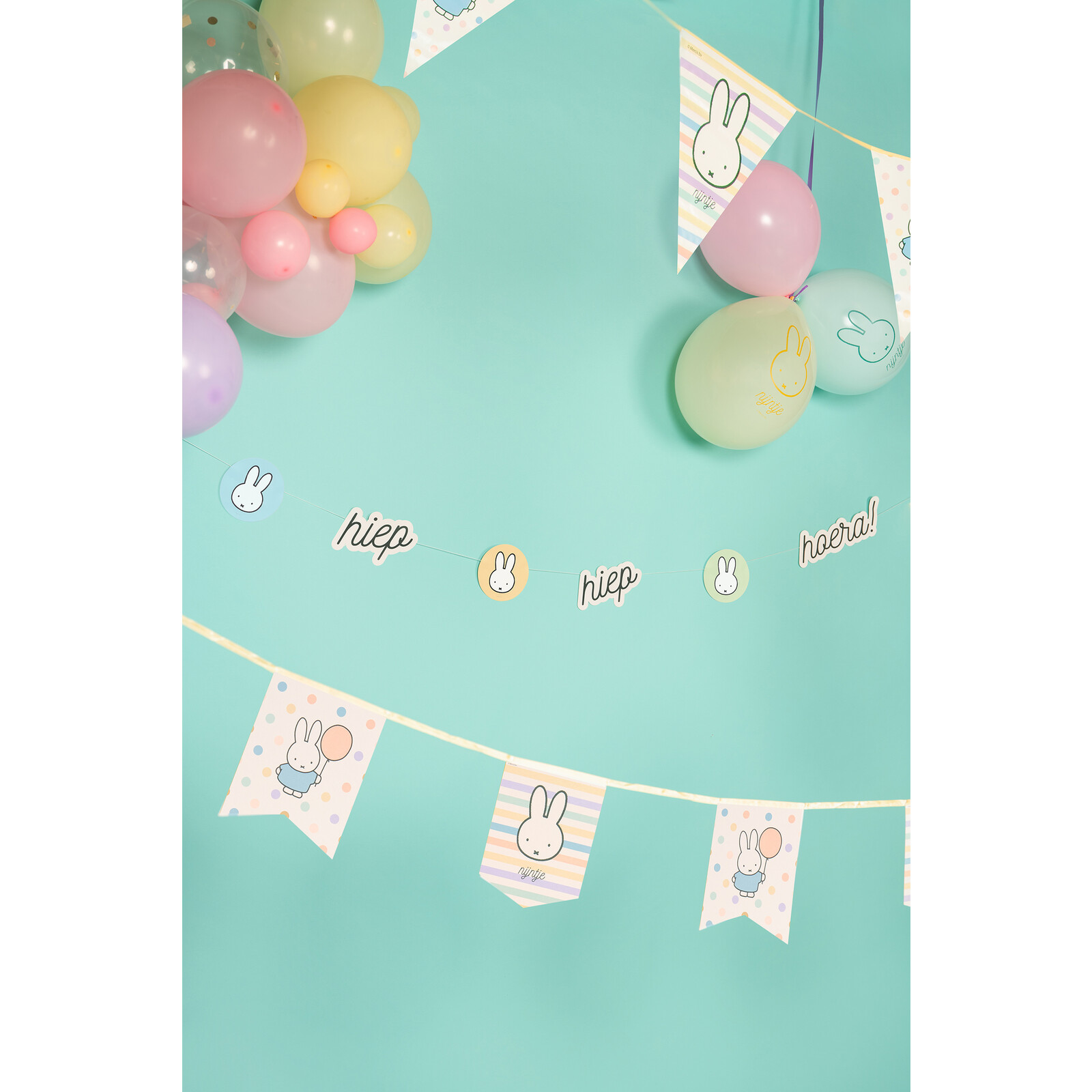 Letter banner Miffy stripe/dot