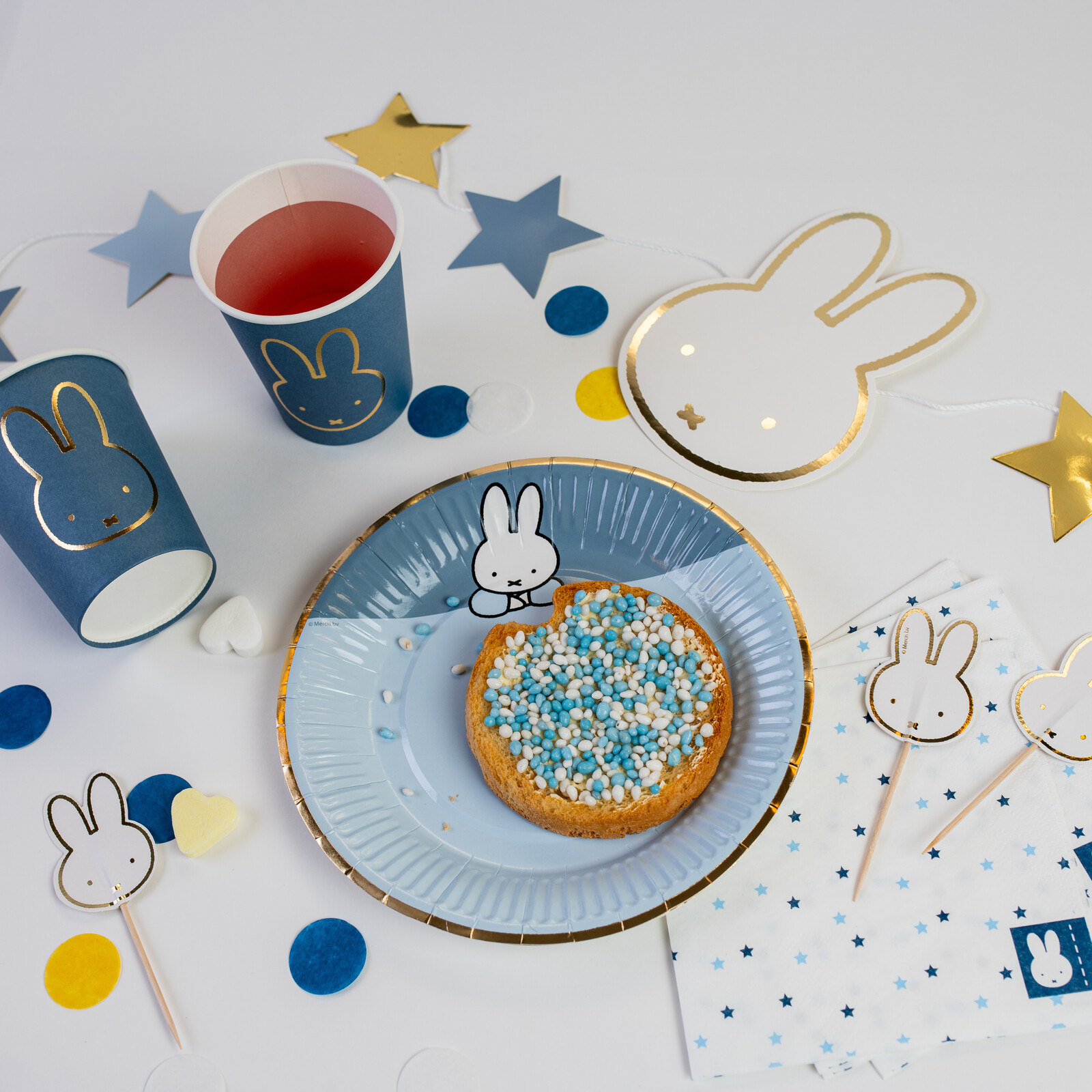 Plates miffy baby blue 18 cm 8 pieces