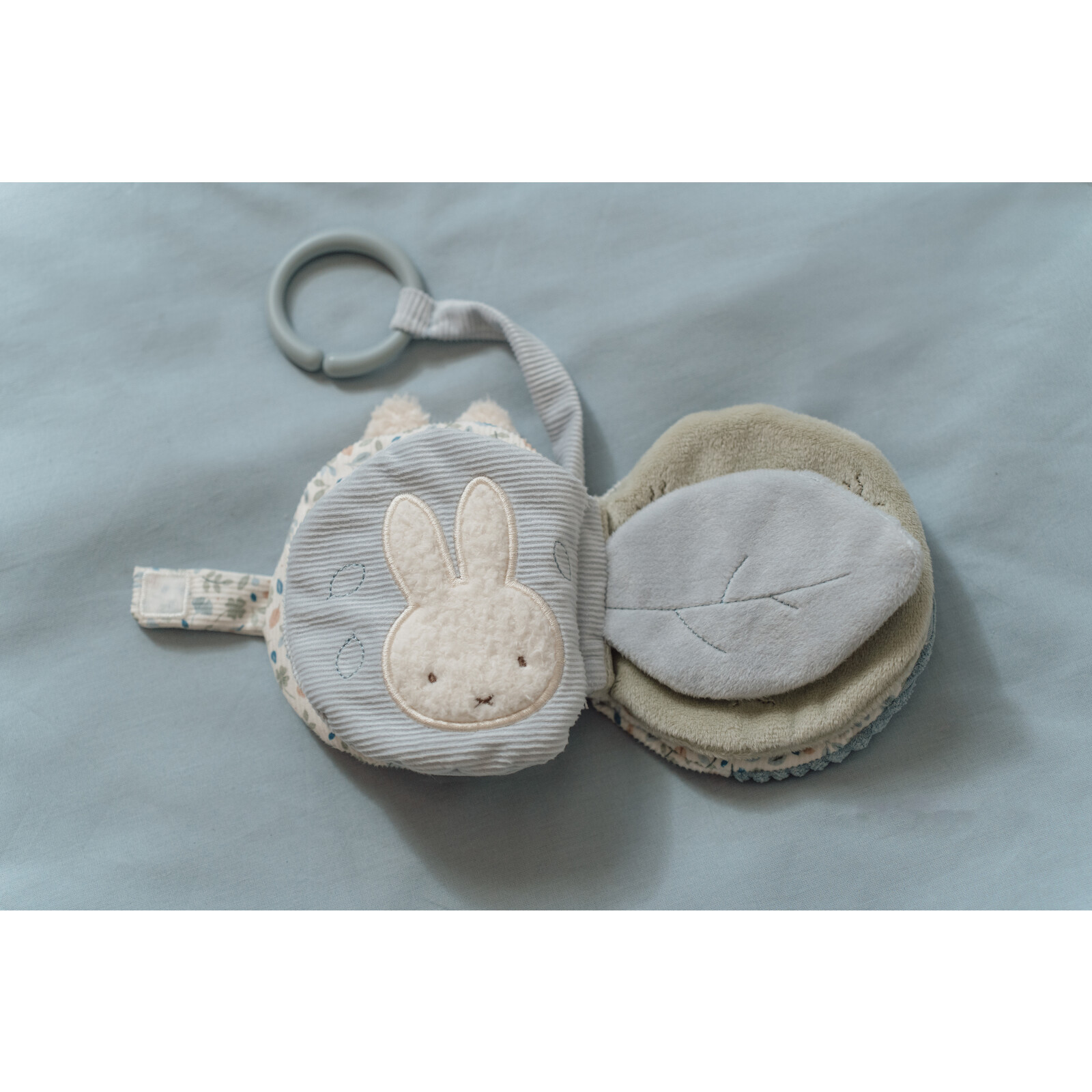 Lucky Leaves Buggy-Buch