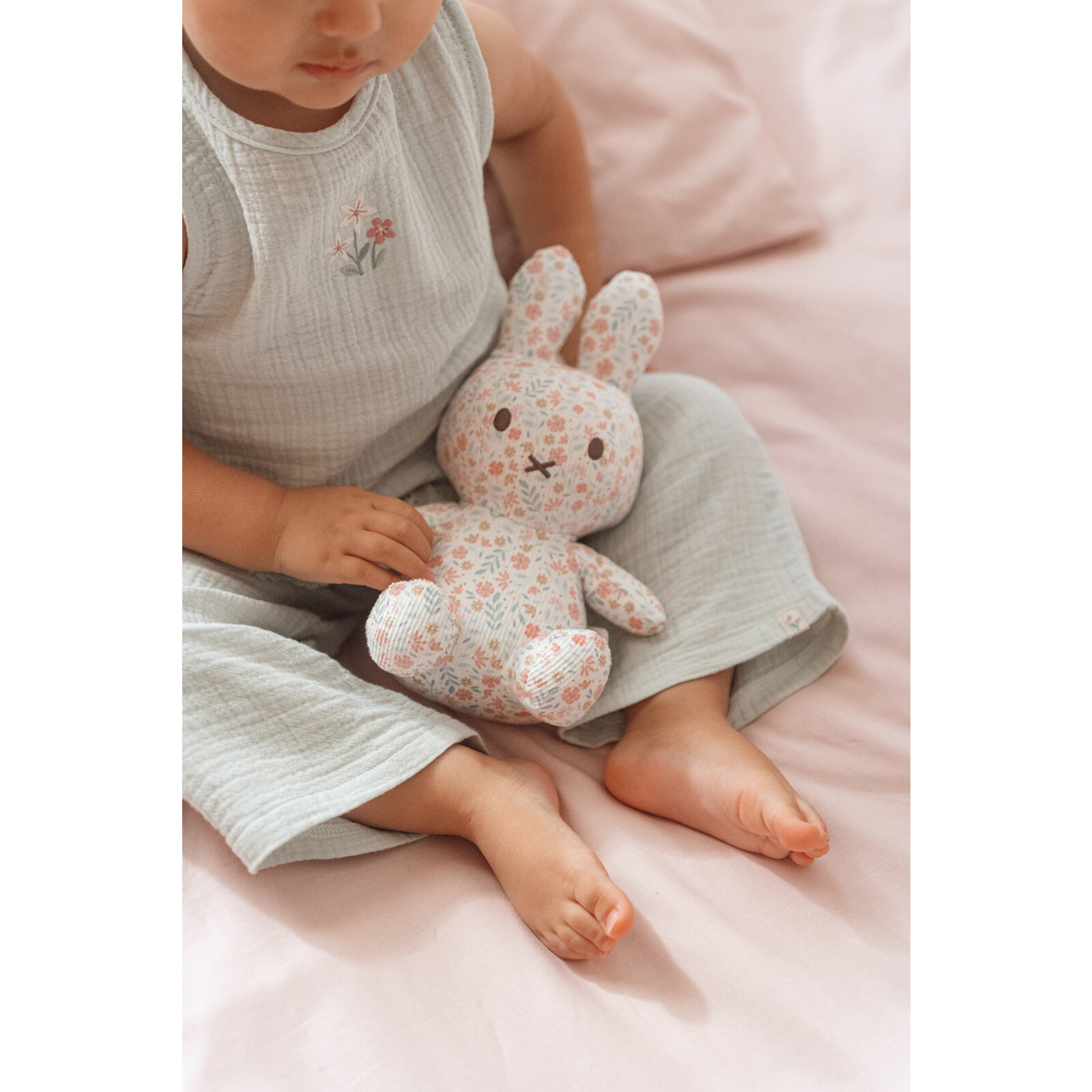 Lucky Blossom nijntje knuffel all over 20cm