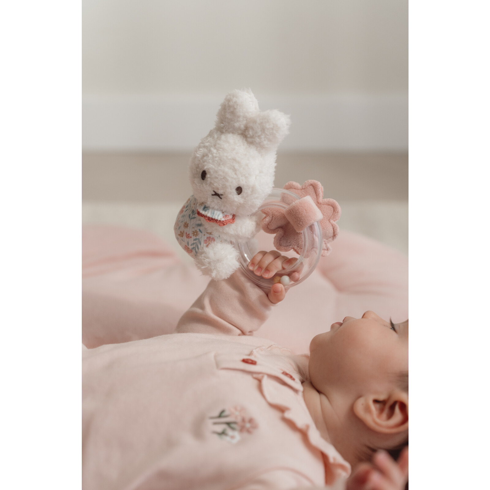 Lucky Blossom ring rattle