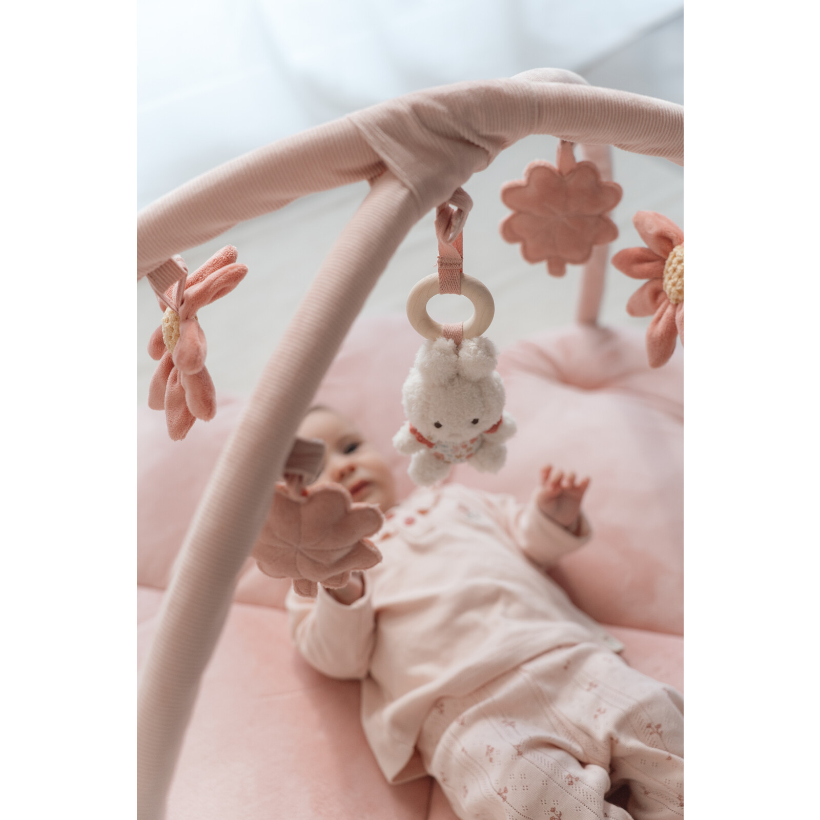 Lucky Blossom Spielmatte mit Bogen