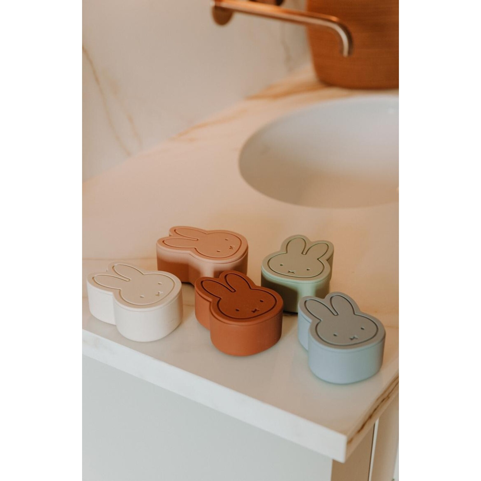 miffy travel- storage box  eucalyptus