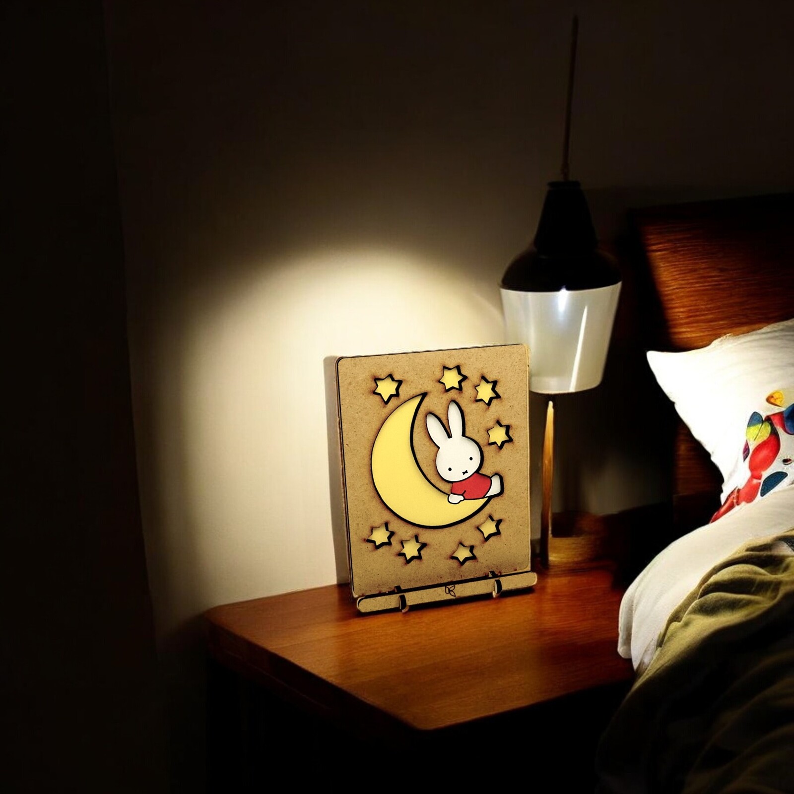 nijntje op de maan pop up art