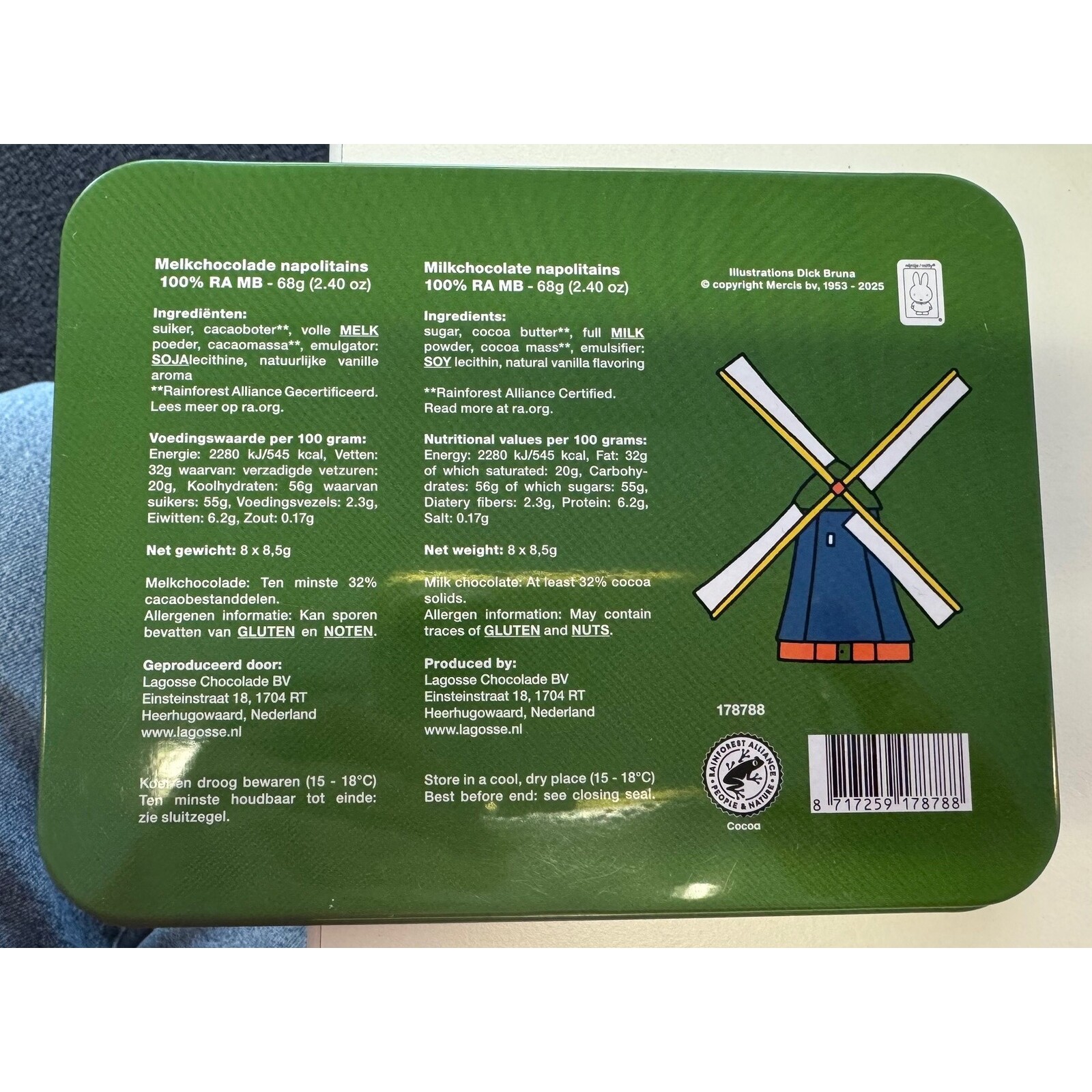 Fensterdose Miffy Wiese mit Schokolade