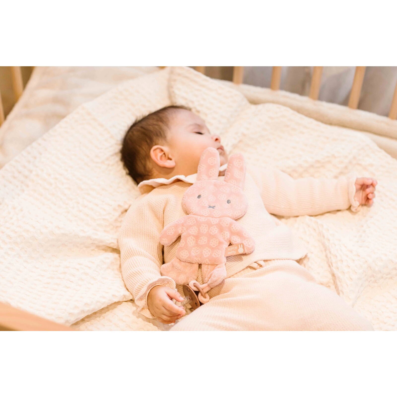 Miffy pacifier cloth pink flower