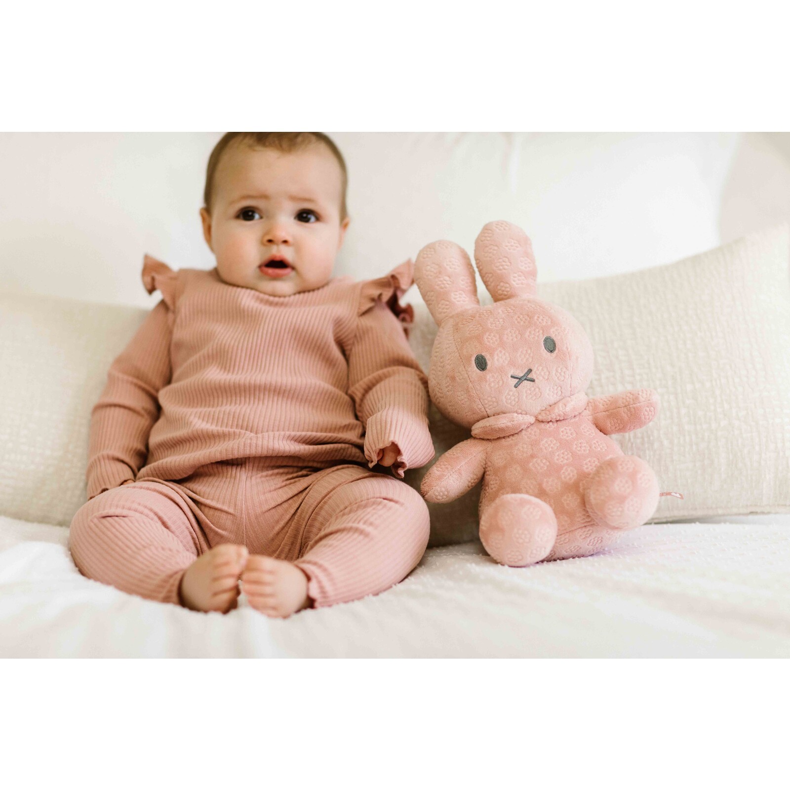 Miffy cuddly toy 30cm pink flower