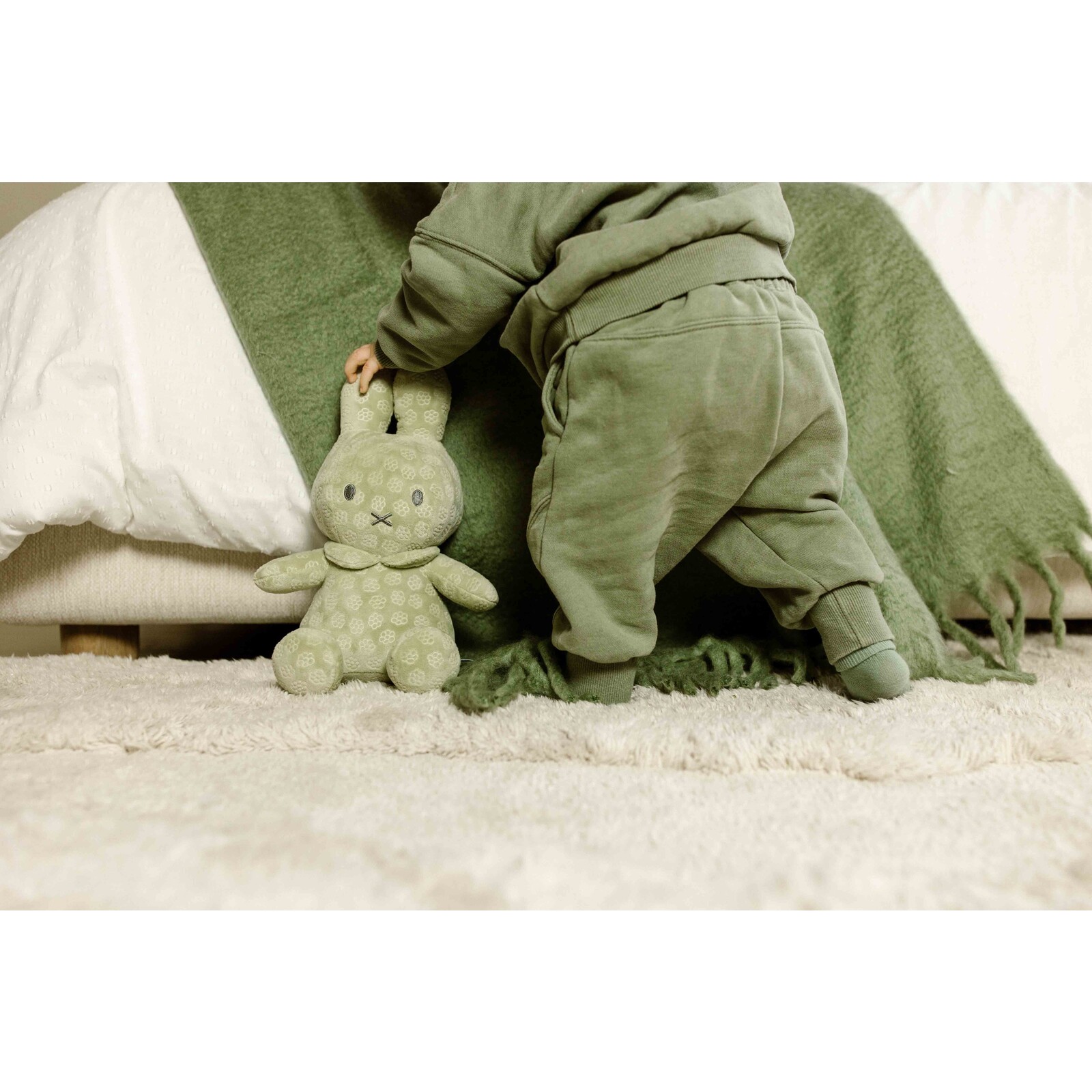 Miffy cuddly toy 30cm green flower