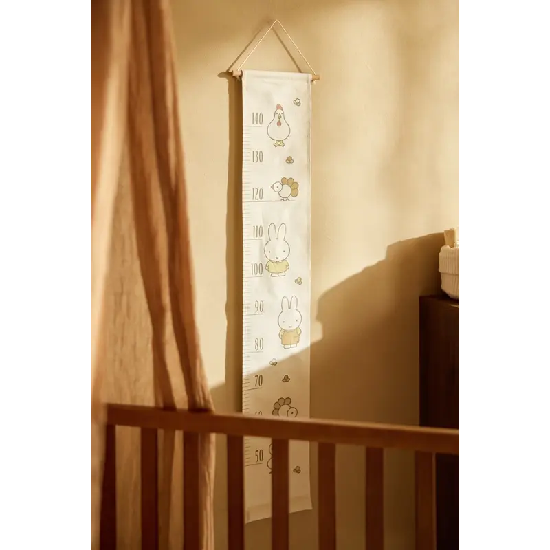 Groeimeter - Miffy Family Farm