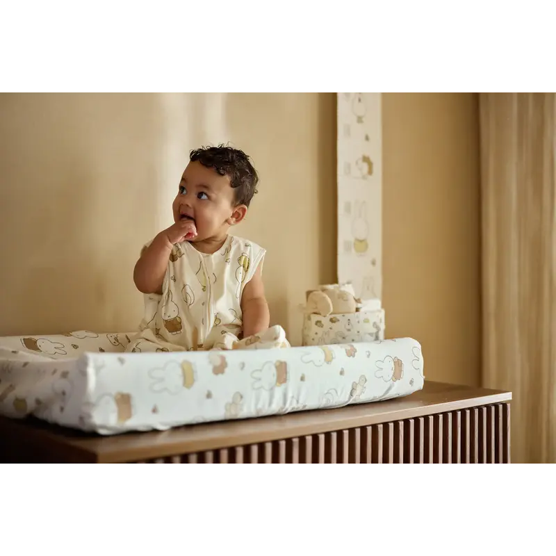 Groeimeter - Miffy Family Farm