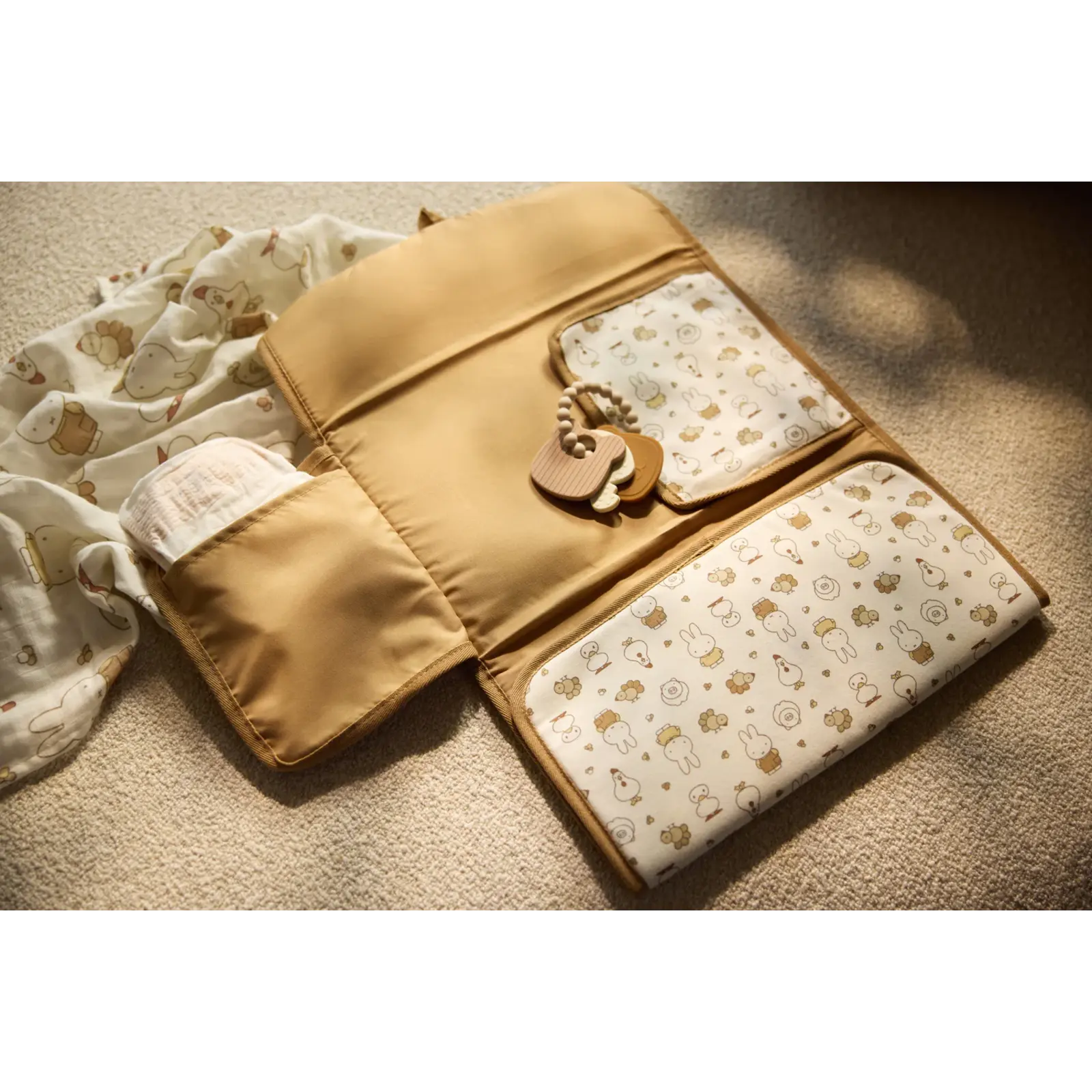 Changing mat - Miffy Family Farm