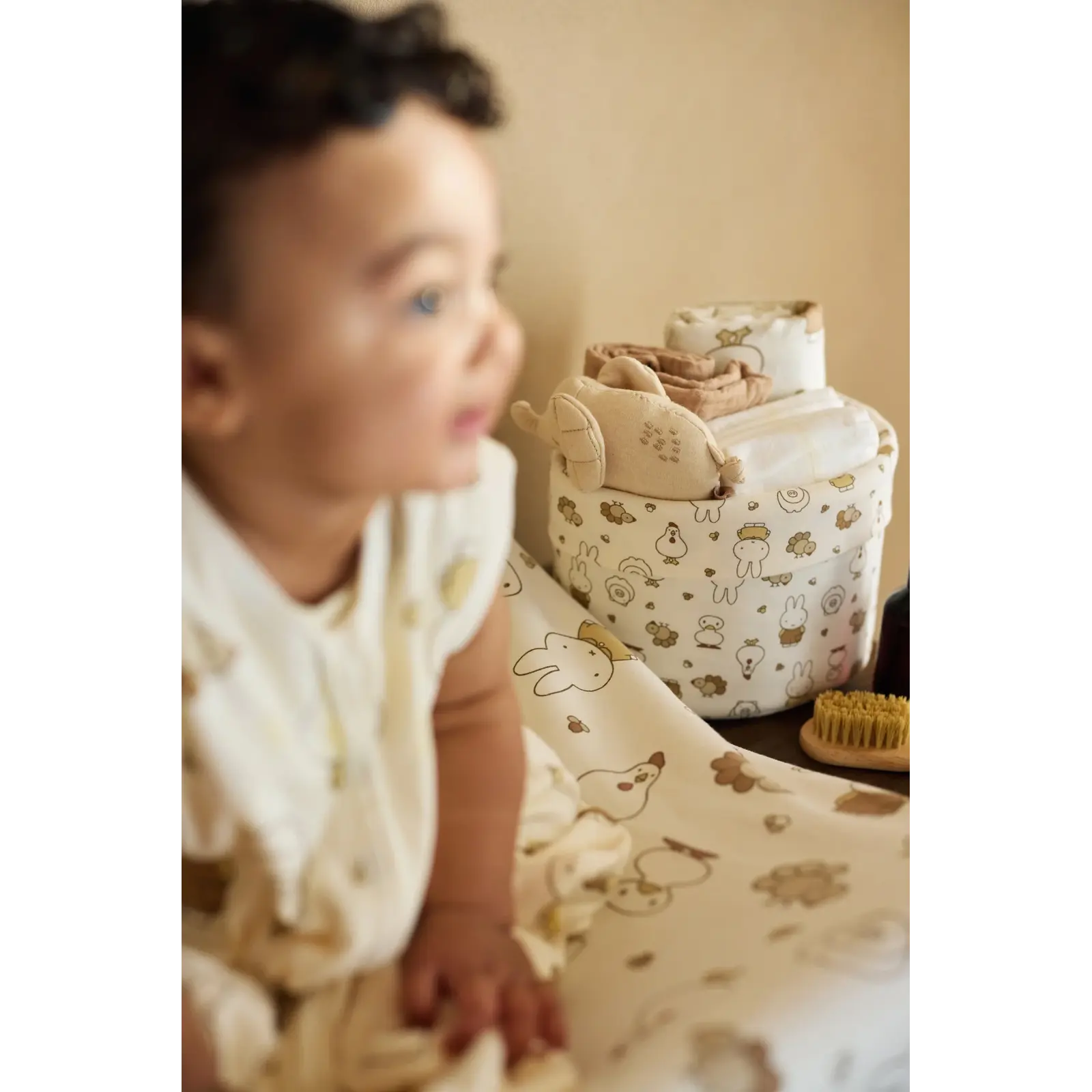 Changing basket - Miffy Family Farm